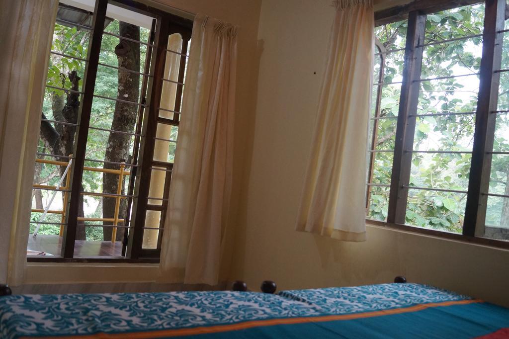 Jungleparadiso Homestay Thekkady Exterior foto