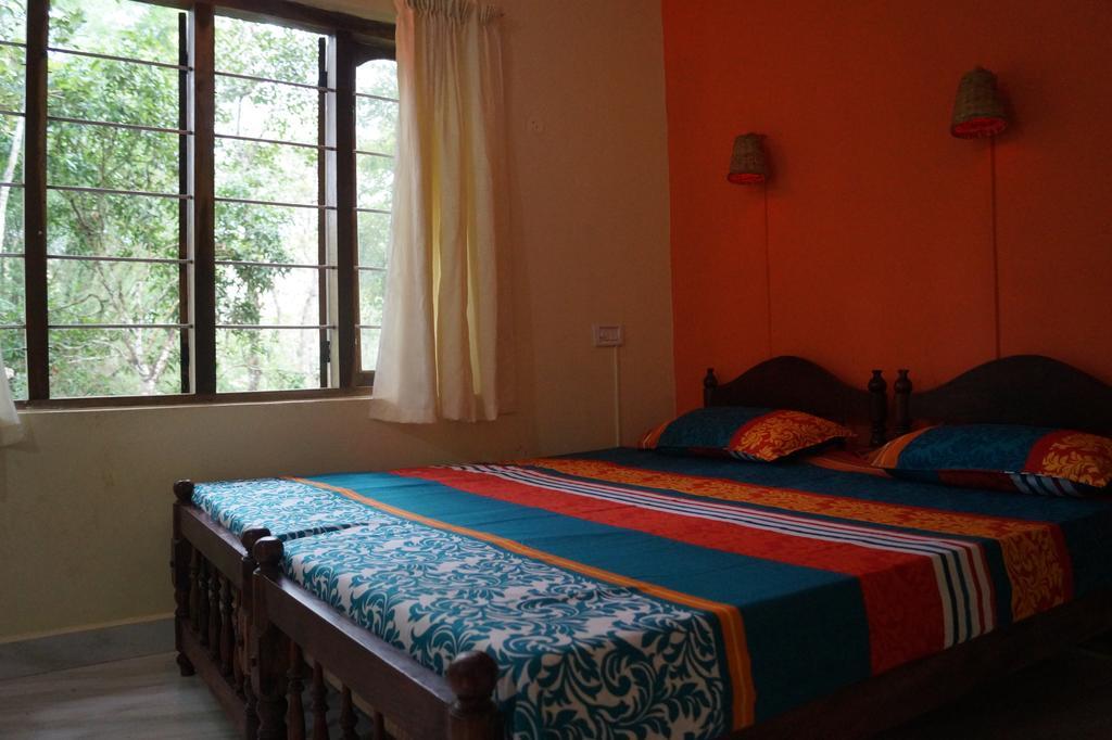 Jungleparadiso Homestay Thekkady Exterior foto